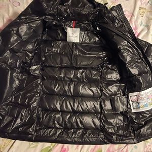 Brand New Monclear !!